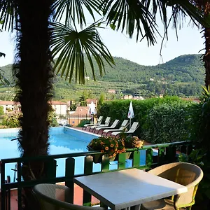 ** Hotel Giotto Italia
