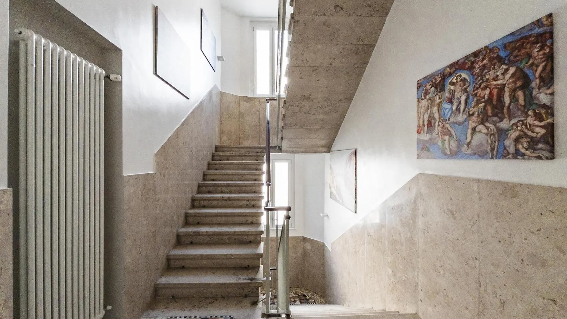 Rrrapido Holy Suites And Rooms - Via Sardegna Milano Affittacamere