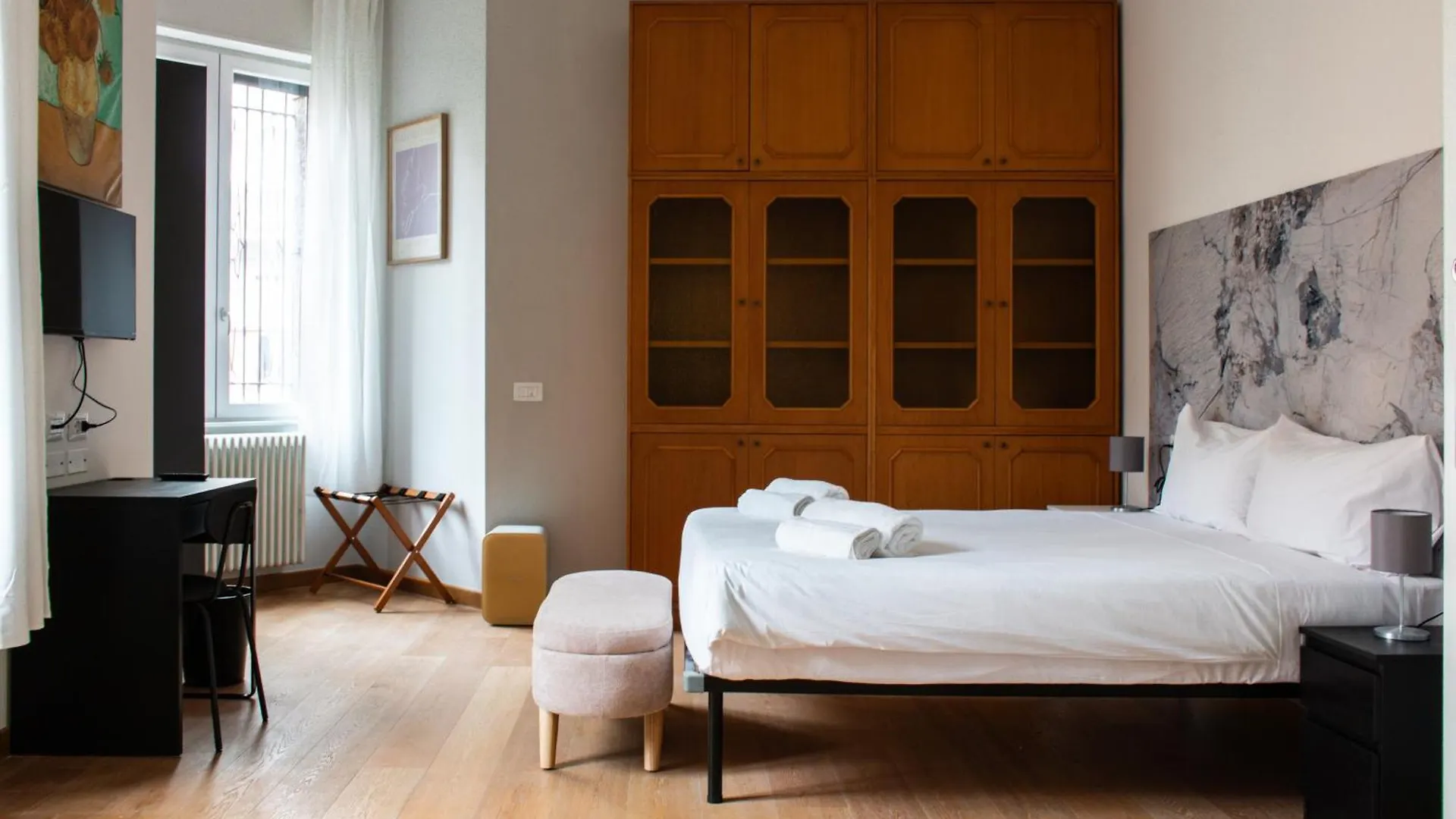 Rrrapido Holy Suites And Rooms - Via Sardegna Milan Guest house